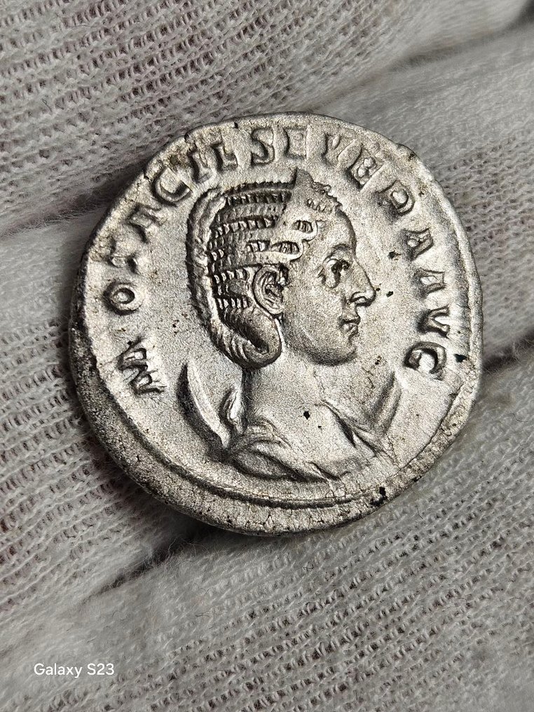 Римская империя. Отацилия Севера (Августа, 244–249 гг. н.э.). Антониниан (без резервной цены) # 1.1