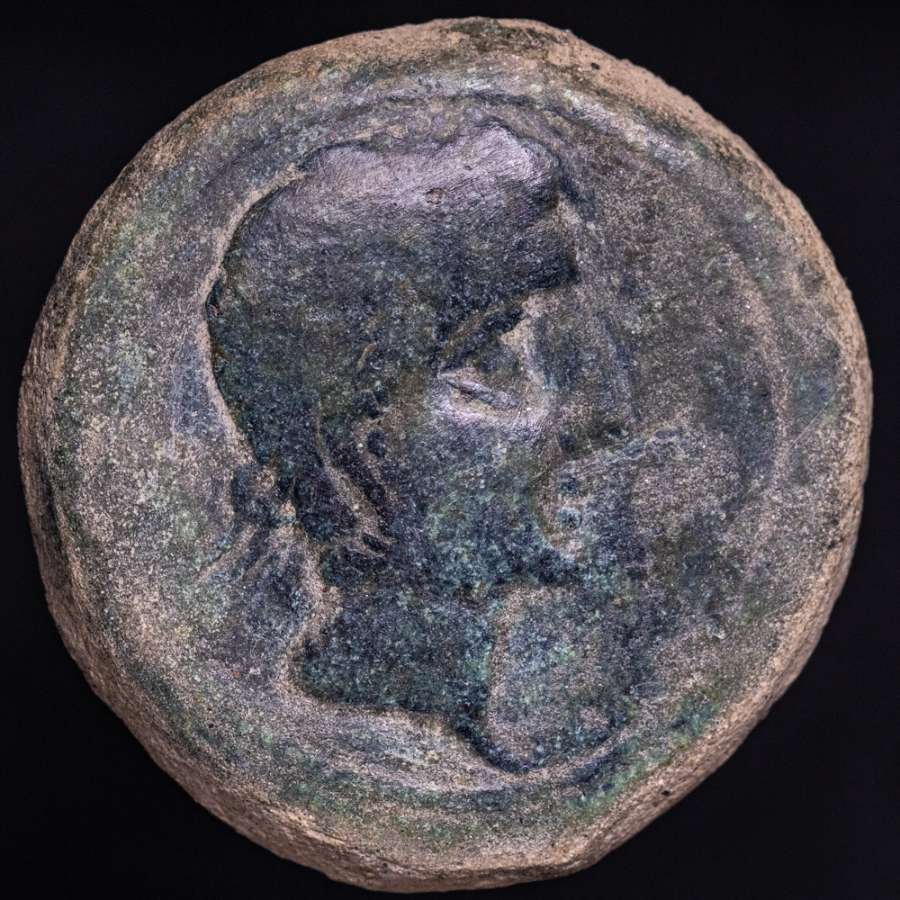 Hispania, Castulo. Castulo. As Castulo (Cazlona, ​​Jaén). Бронза As (22,12 г. 30 мм.), 150 - 80 гг. до н.э. Сфинкс справа (Нет резервной цены) #1.1