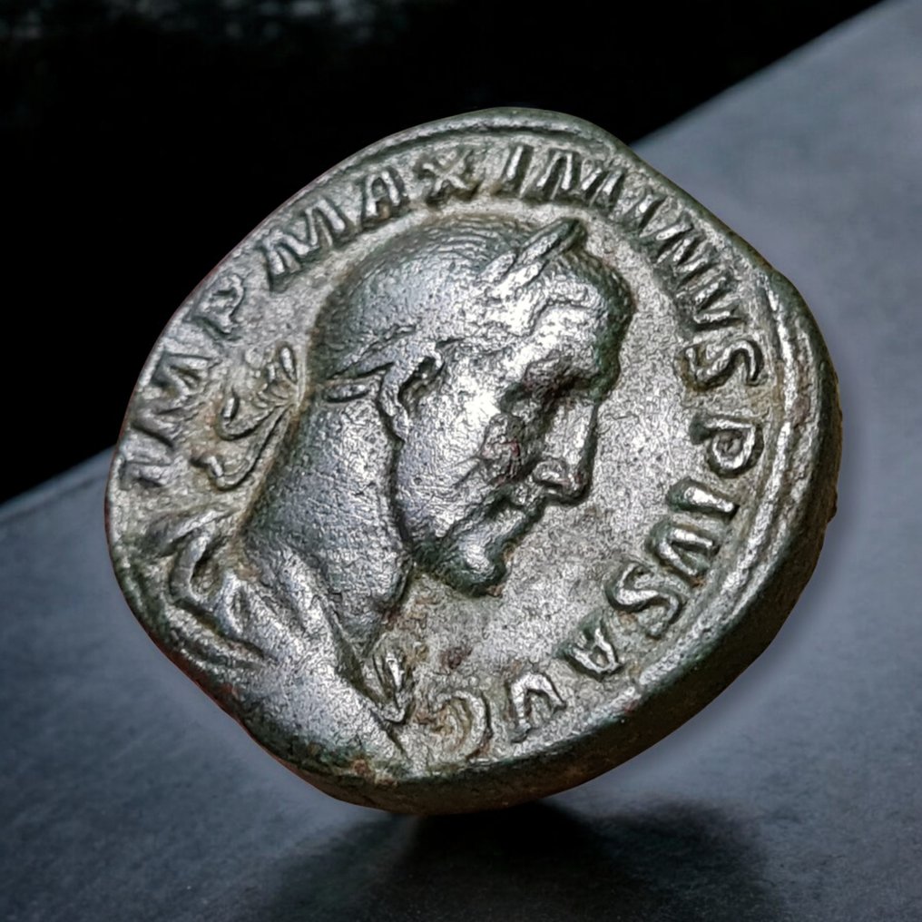Римская империя. Максимин Фракс (235–238 гг. н. э.). Сестерций (без резервной цены) #2.1