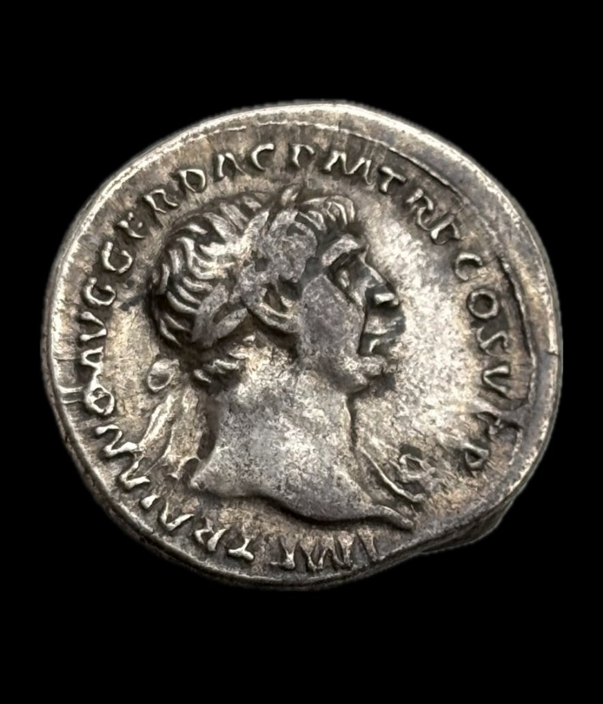 Римская империя. Траян (98–117 гг. н.э.). Денарий Рим - Виртус (без резервной цены) #2.1