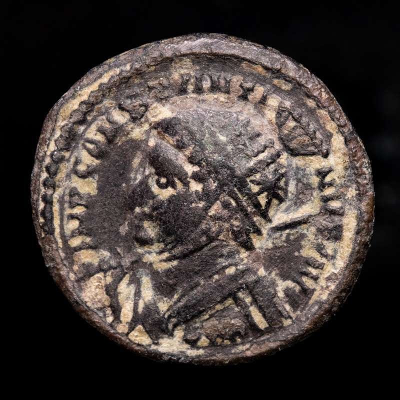 Римская империя. Константин I (306–337 гг. н.э.). Фоллис из монетного двора Арля.   VICTORIAE LAETAE PRINC PERP / PAR (без резервной цены) # 1.1