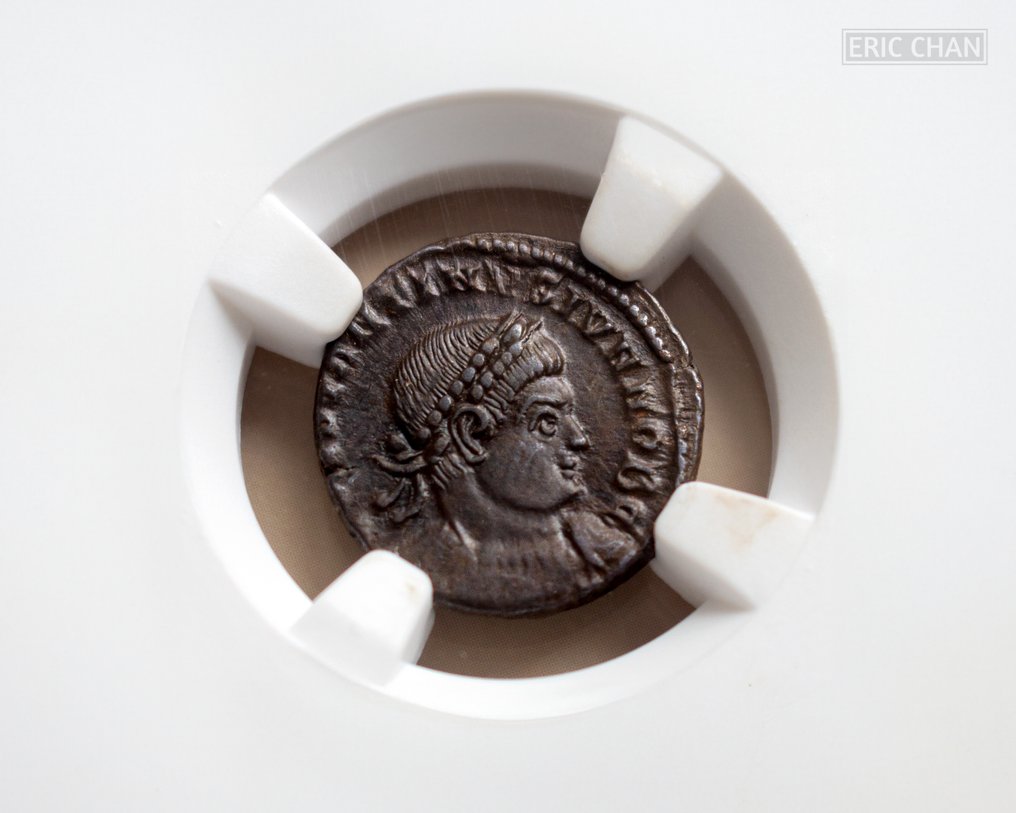 Римская империя. Константин II (337–340 гг. н. э.). Nummus Rome - GLORIA EXERCITVS (без стартовой цены) #1.1