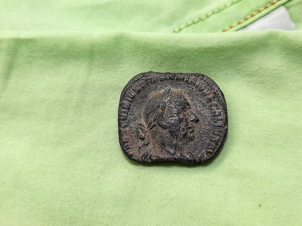 Римская империя. Требониан Галл (251–253 гг. н.э.). Сестерций Рим - Пьетас (без резервной цены) #1.1