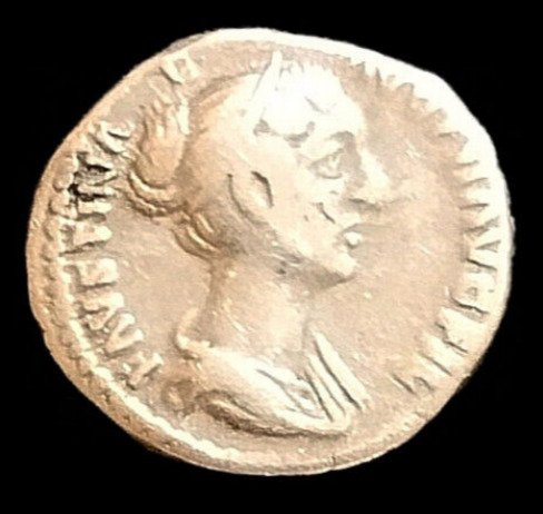 Римская империя. Фаустина II (Августа, 147–175 гг. н. э.). Денарий Рим - Венера (без резервной цены) #1.1