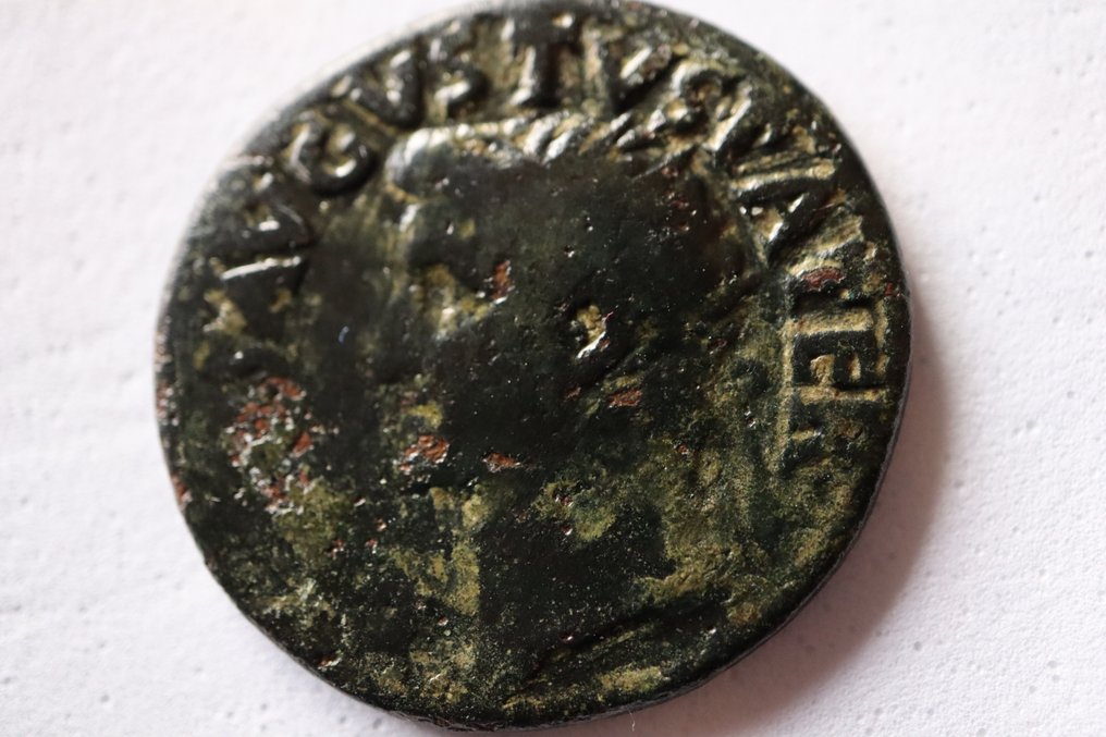 Римская империя. Тиберий (14–37 гг. н.э.). Как Рим - Divus Augustus / Thunderbolt (без резервной цены) # 2.2