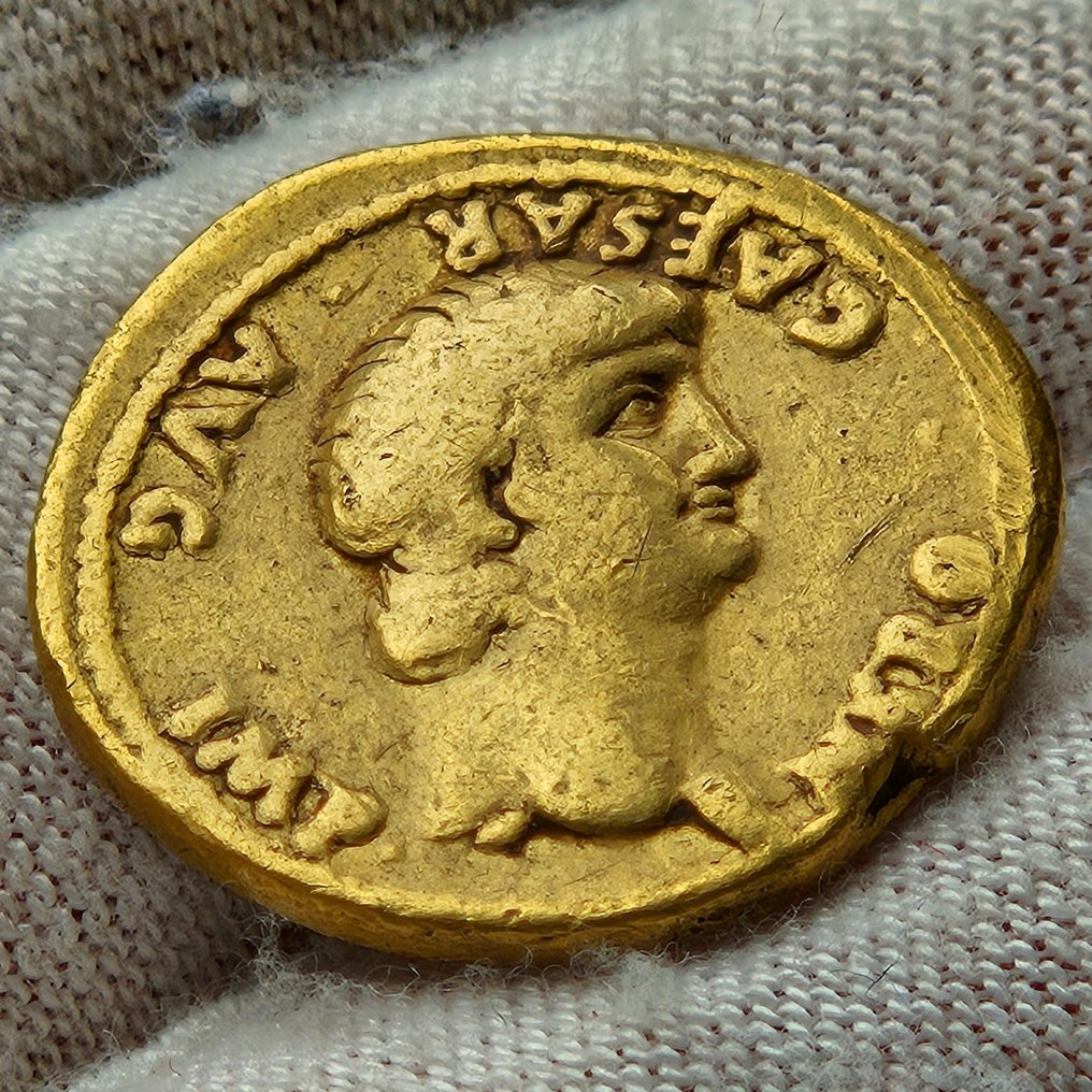 Римская империя. Нерон (54–68 гг. н. э.). Ауреус Лугдунум, 62-63 гг. н. э., № 1.1.