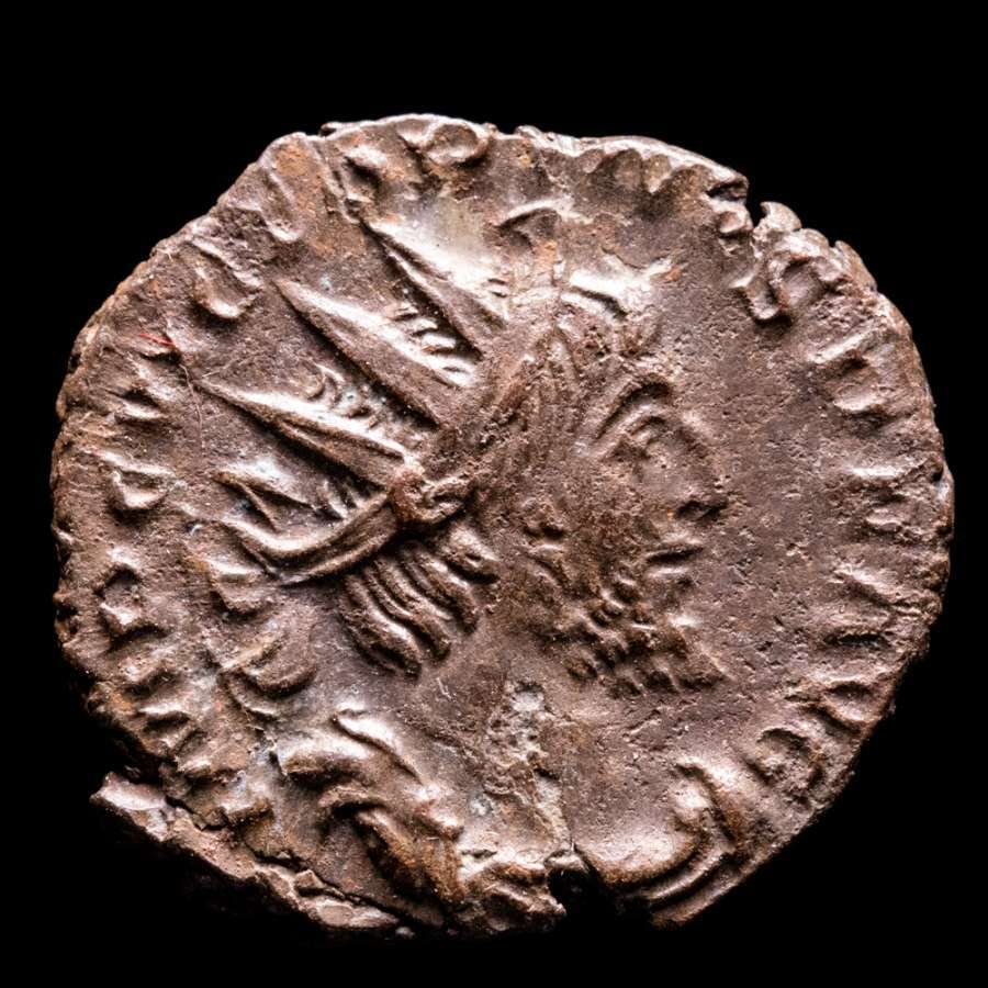 Римская империя. Викторин (269–271 гг. н.э.). Монетный двор Антониниануса Трира, 271 г. н. э. SALVS AVG (без резервной цены) № 1.1