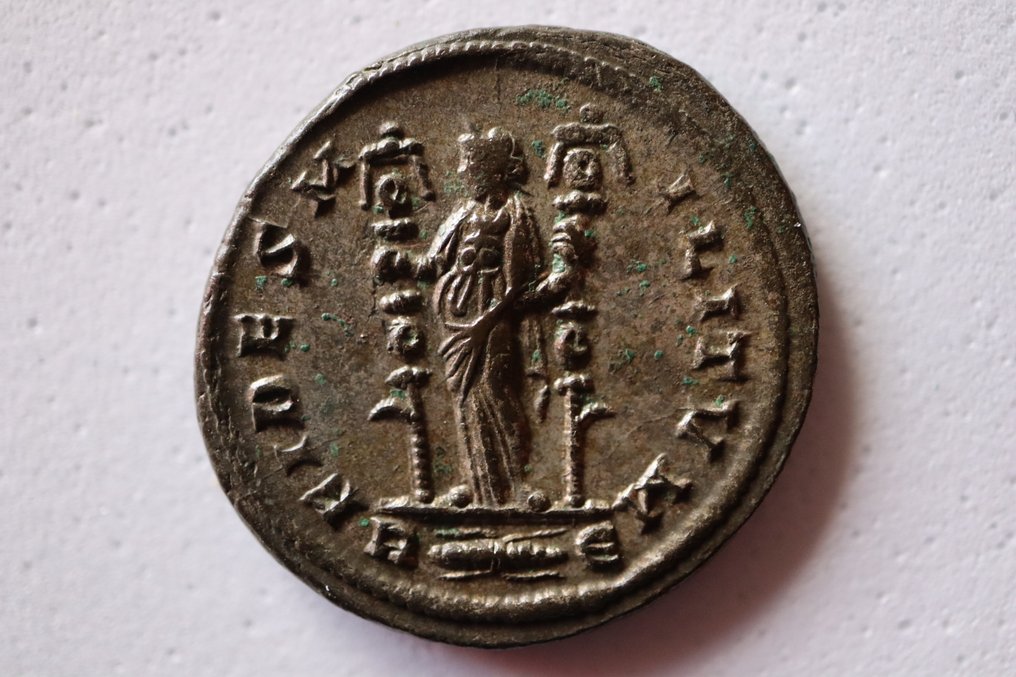 Римская империя. Проб (276–282 гг. н.э.). Антонинианус Рома - FIDES MILITVM (без резервной цены) #3.2