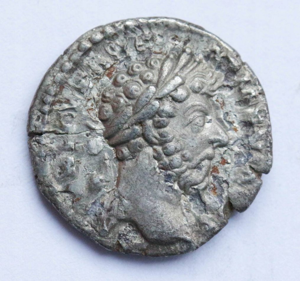 Римская империя. Марк Аврелий (161–180 гг. н.э.). Денарий - Felicitas (без резервной цены) #1.1