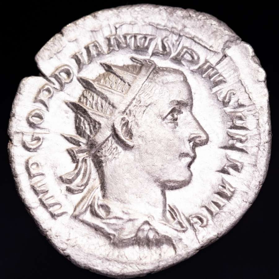 Римская империя. Гордиан III (238-244 гг. н. э.). Монетный двор Антониниана в Риме, 241-243 гг. н. э. P M TR P IIII COS II P P, Аполлон (без резервной цены) #1.1